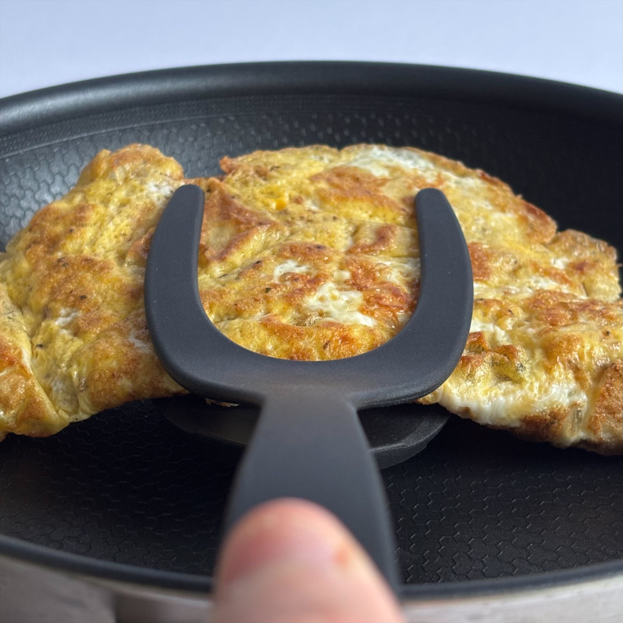 FlipPro Spatula — 5–in–1 Cooking Tool